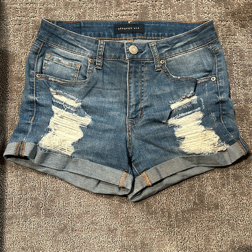 Aeropostale Jean shorts, Size 6